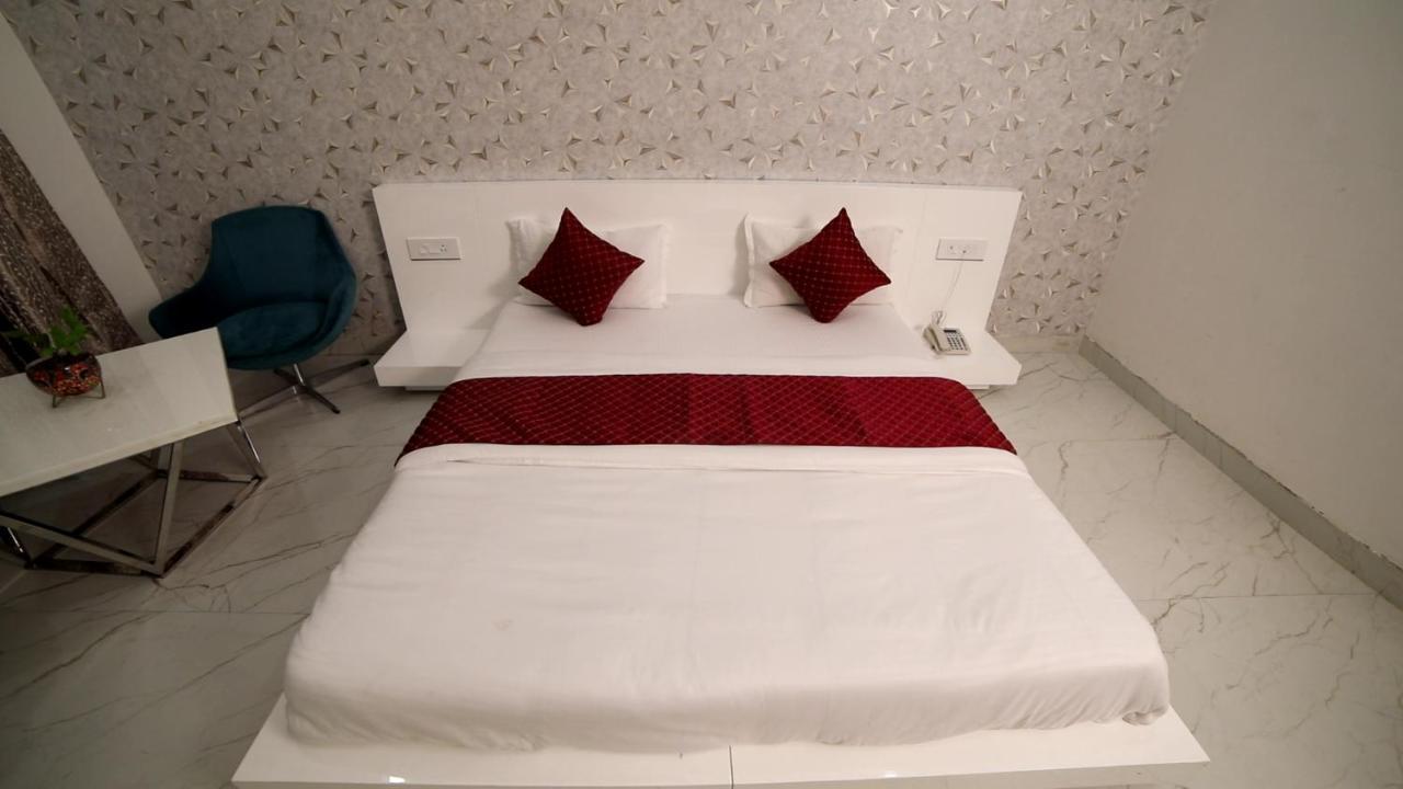 Raja Ji Hotels & Restaurant Jind 外观 照片